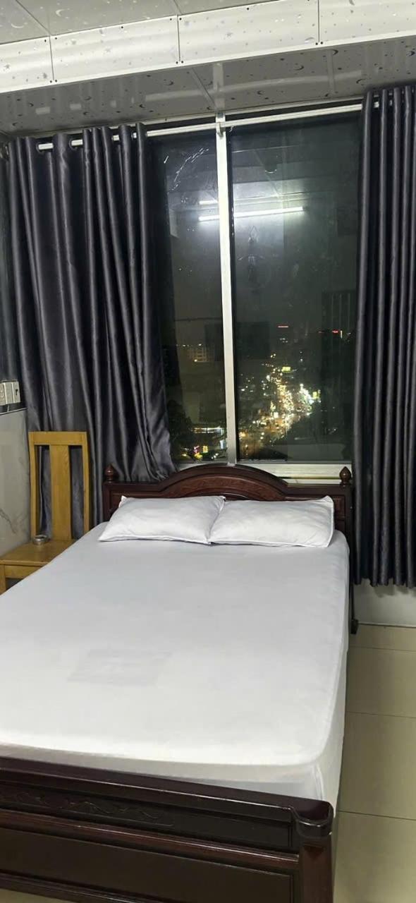Hotel Anh Phuong II Хошимин Екстериор снимка